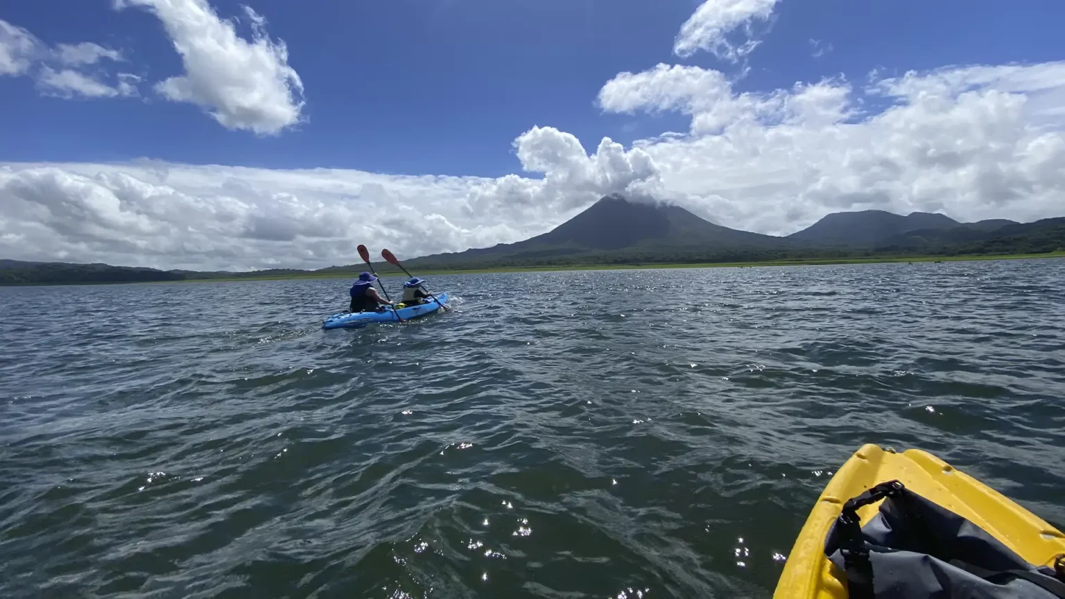 Kayak Arenal Volcano Tour: Ultimate Costa Rica Water Adventure 